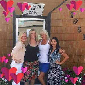 Meet your Posher, Deanna